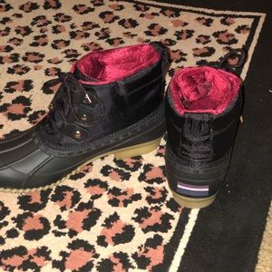 Tommy Hilfiger women shoe